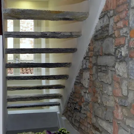 Guest house Fontana 3*