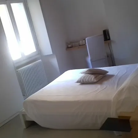 Guest house Fontana 3*